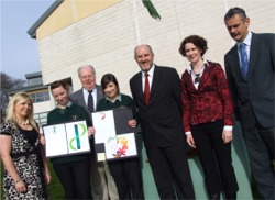 Pictured from left with R�is and Tara are Moville Community College art teacher Niamh Doherty, John McCarter, Anthony Doogan, Denise McCool and Andrew Ward.
