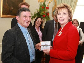 Albert Doherty from Quigley�s Point, meets President Mary McAleese.